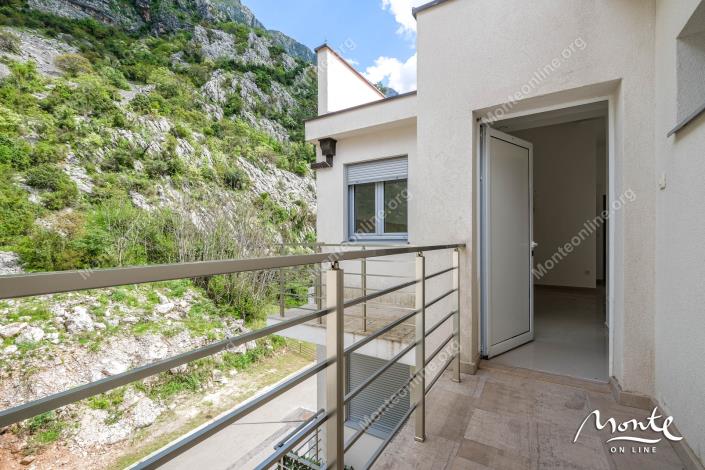 Image No.11-3 Bed Apartment for sale