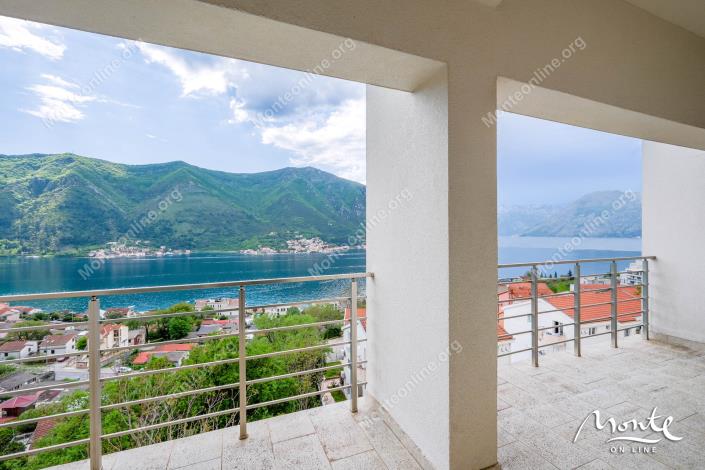 Image No.24-3 Bed Apartment for sale