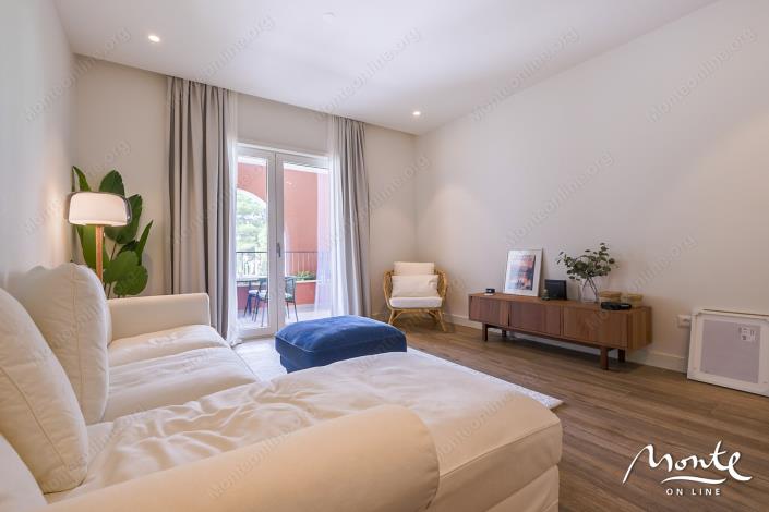 Image No.2-Appartement de 1 chambre à vendre à Tivat