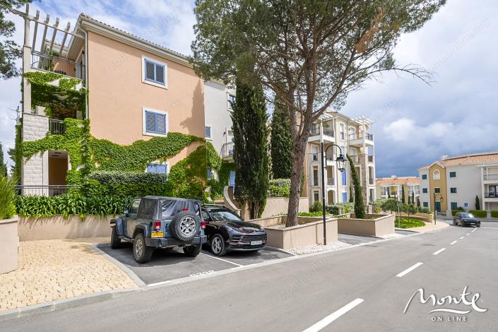 Image No.33-Appartement de 1 chambre à vendre à Tivat