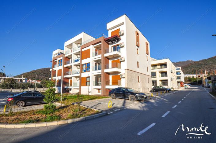 Image No.21-Appartement de 2 chambres à vendre à Tivat