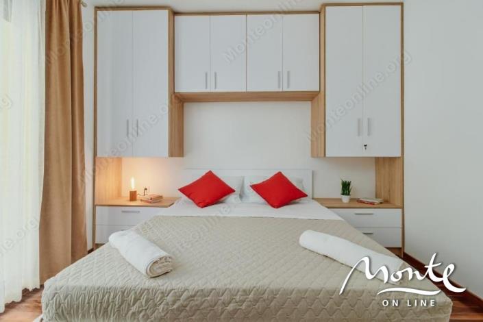 Image No.10-1 Bed Flat for sale