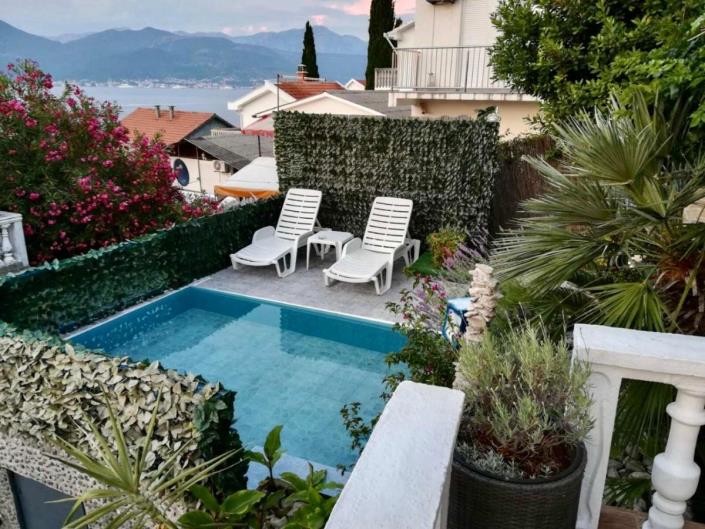 Image No.14-7 Bed House for sale