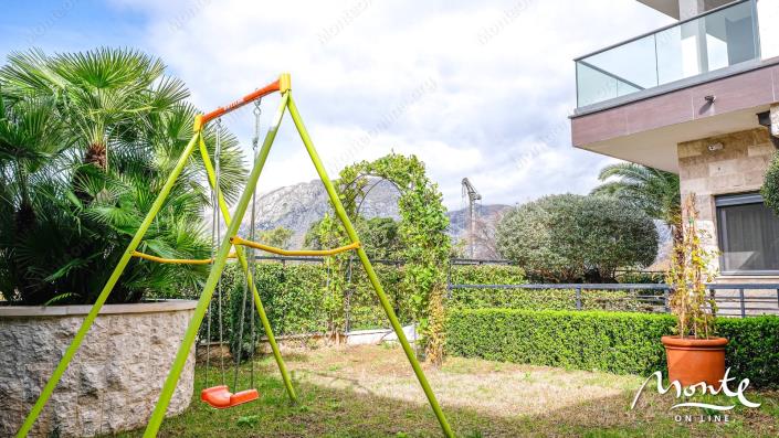 Image No.7-Villa de 5 chambres à vendre à Dobrota