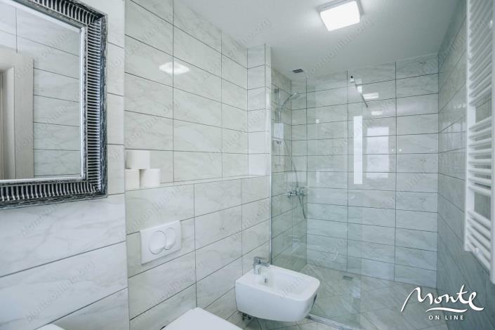 Image No.9-Villa de 4 chambres à vendre à Tivat