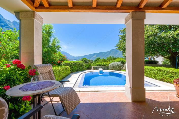 Image No.13-Villa de 4 chambres à vendre à Kotor