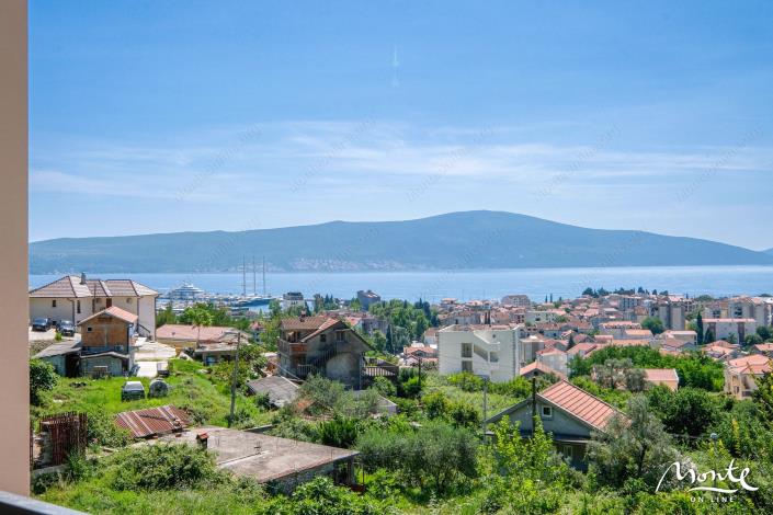 Image No.7-Villa de 4 chambres à vendre à Tivat