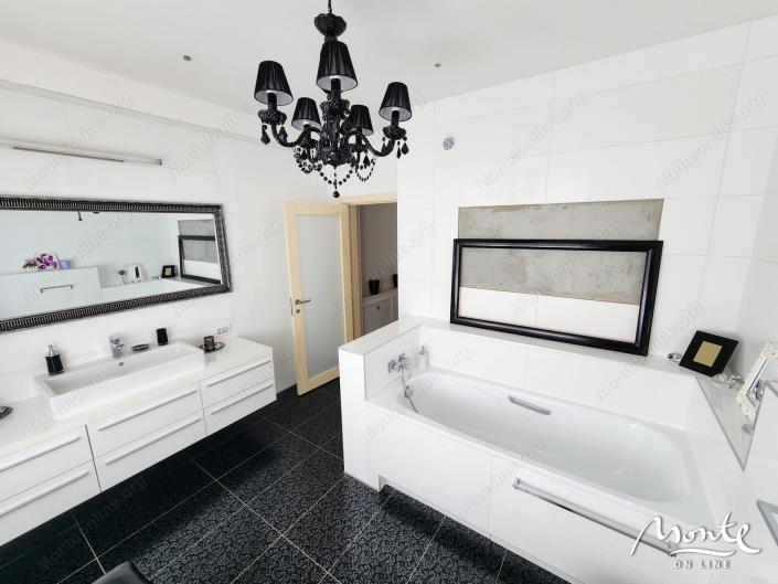 Image No.39-6 Bed Villa for sale