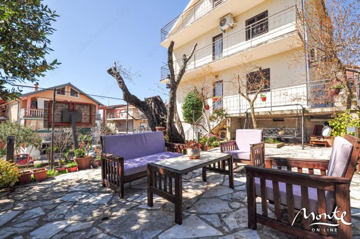 Image No.8-Maison de 11 chambres à vendre à Tivat