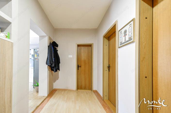 Image No.11-Maison de 11 chambres à vendre à Tivat