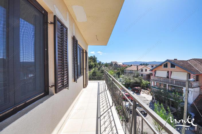 Image No.21-Maison de 11 chambres à vendre à Tivat