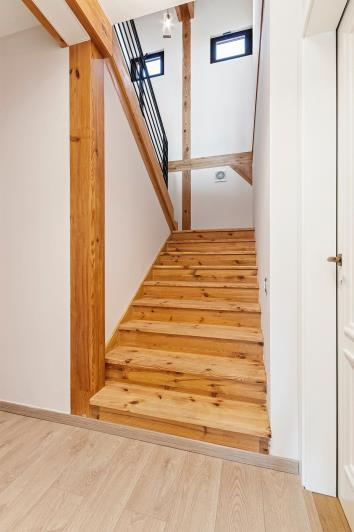 Image No.19-3 Bed House for sale