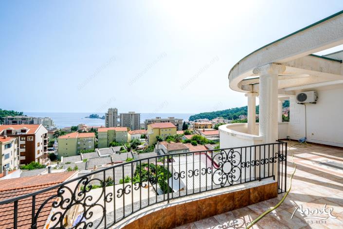 Image No.25-7 Bed Villa for sale