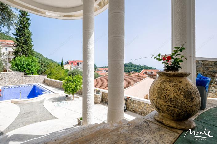 Image No.37-7 Bed Villa for sale