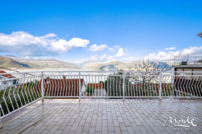 Image No.16-4 Bed House for sale