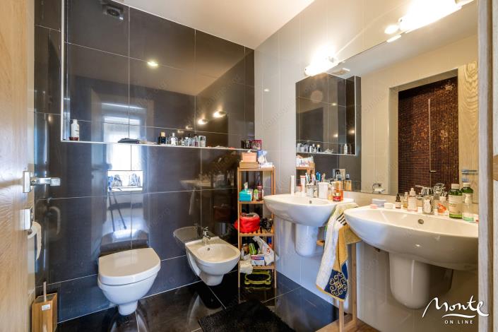 Image No.13-2 Bed Apartment for sale