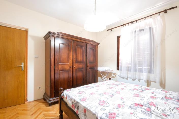 Image No.11-Maison de 5 chambres à vendre à Bijela