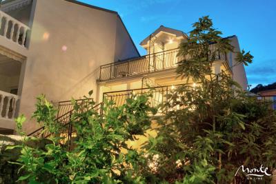 1 - Herceg Novi, House