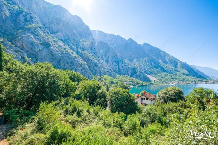 Image No.18-2 Bed Flat for sale