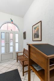 mini-otel-v-czentre-budvy-s-vysokim-dohodom-i-bolshim-potenczialom_11