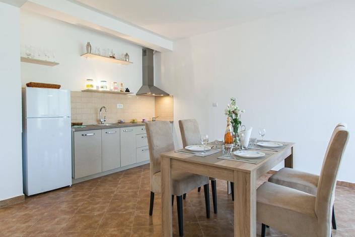 Image No.14-1 Bed Flat for sale