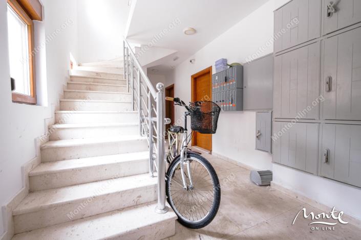 Image No.28-2 Bed Flat for sale