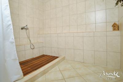 taunhaus-v-zakrytom-poselke-vranovichi_07