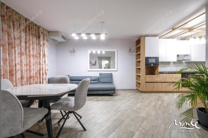 Image No.14-5 Bed House for sale