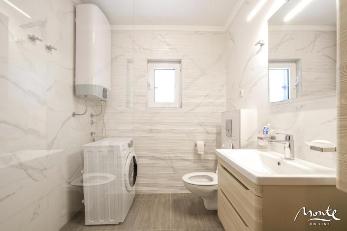 Image No.12-3 Bed Villa for sale