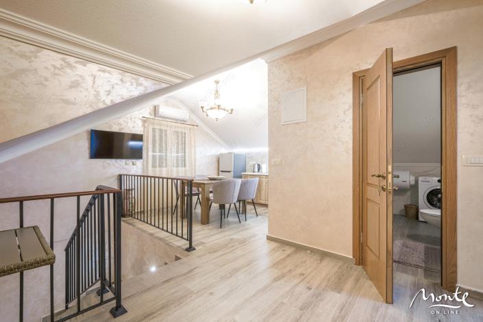 Image No.19-3 Bed Villa for sale