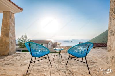 1 - Herceg Novi, Villa