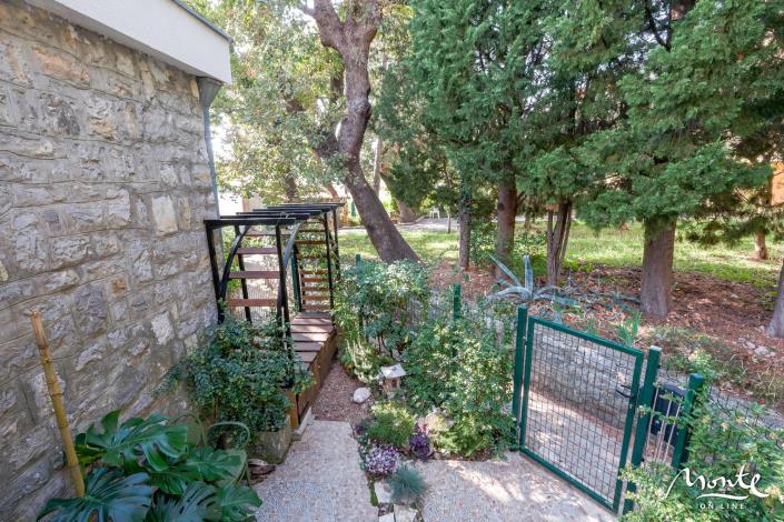 Image No.22-3 Bed Townhouse for sale