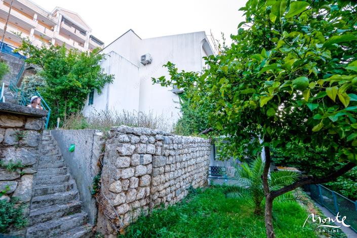 Image No.6-Maison de 6 chambres à vendre à Budva