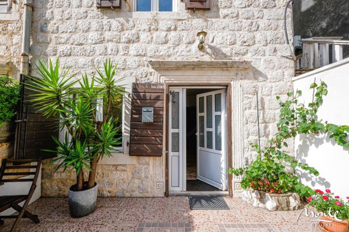 Image No.4-3 Bed Townhouse for sale