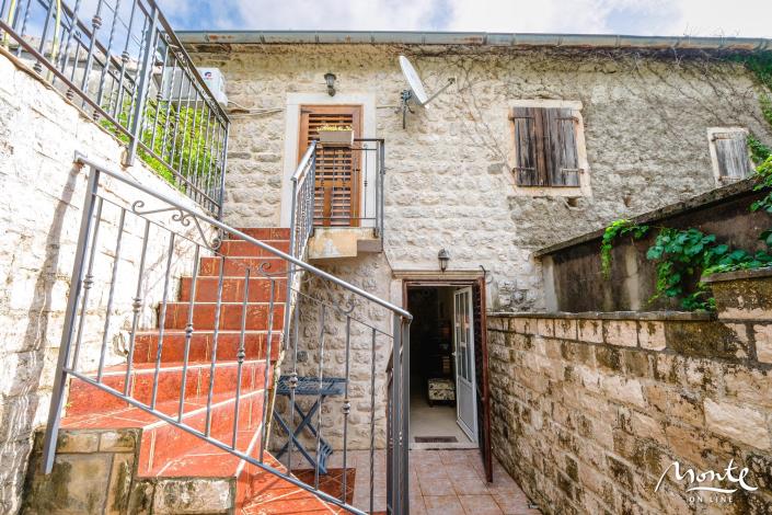 Image No.14-3 Bed Townhouse for sale