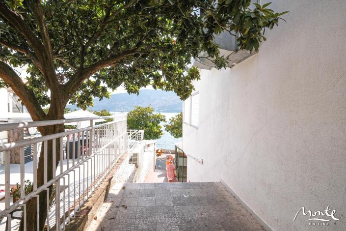 Image No.19-Appartement de 1 chambre à vendre à Igalo