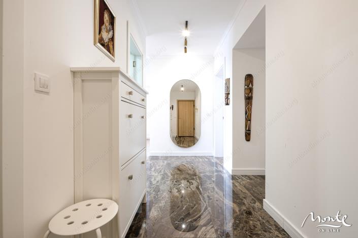 Image No.2-Penthouse de 3 chambres à vendre à Budva