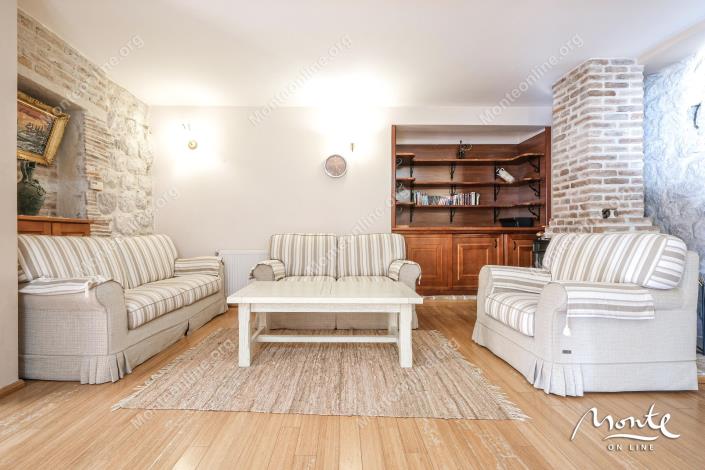 Image No.20-Villa de 6 chambres à vendre à Kotor