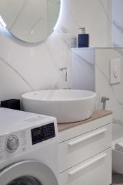 uyutnyj-mini-otel-s-bassejnom-i-sadom-v-lastve-grbalskoj_03