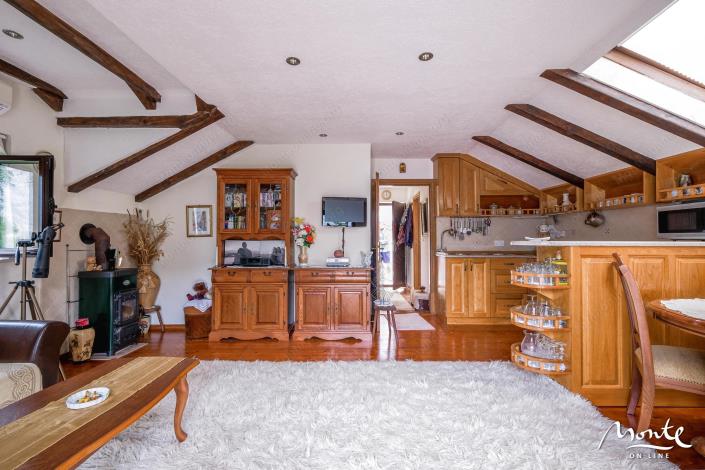 Image No.25-Chalet de 4 chambres à vendre à Kotor