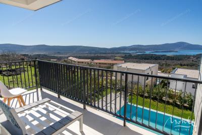 novaya-roskoshnaya-villa-v-sovremennom-stile-v-kavach-tivat_05