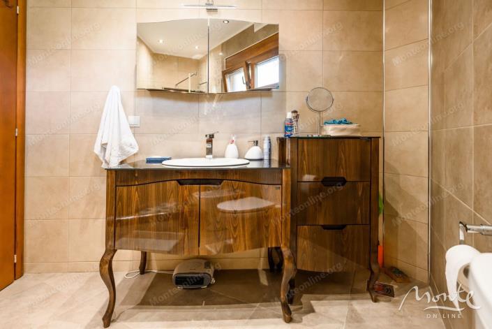 Image No.33-3 Bed House for sale