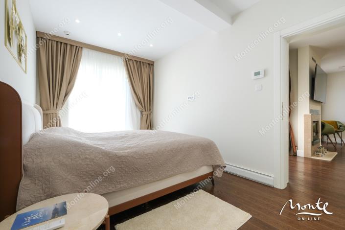 Image No.17-3 Bed Flat for sale