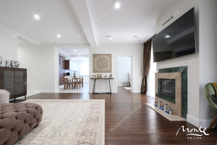 Image No.11-3 Bed Flat for sale