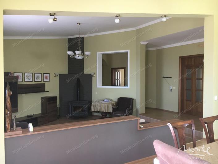 Image No.12-5 Bed House for sale