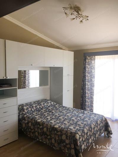 Image No.16-5 Bed House for sale