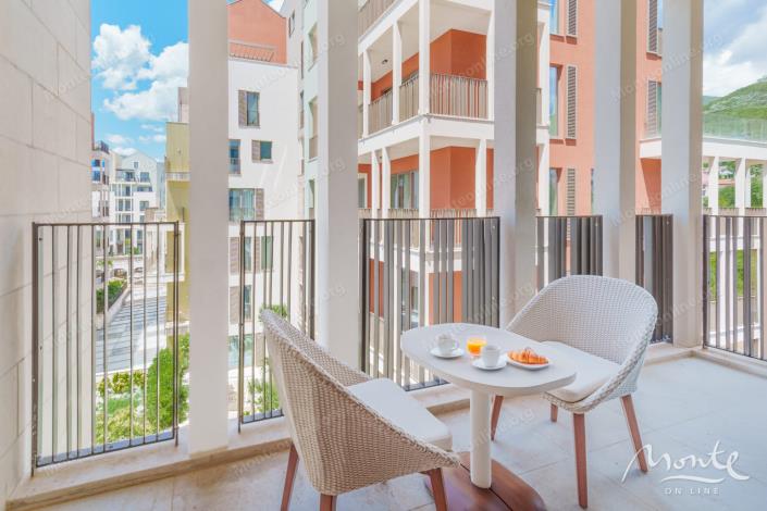 Image No.1-Appartement de 1 chambre à vendre à Tivat