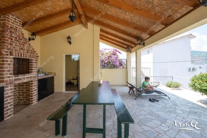 Image No.8-3 Bed House for sale