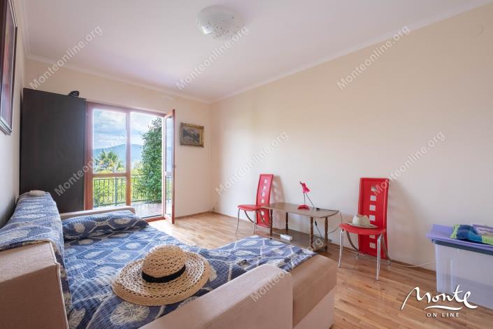 Image No.13-3 Bed House for sale