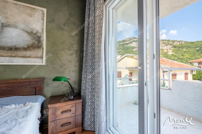 Image No.17-2 Bed Flat for sale